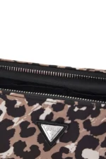 GUESS ALLOVER SHOULDER BAG LEOPARD ΧΙΑΣΤΙ ΤΣΑΝΤΑ - Image 4